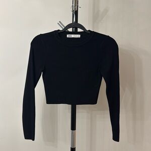 ZARA black crop sweater, S